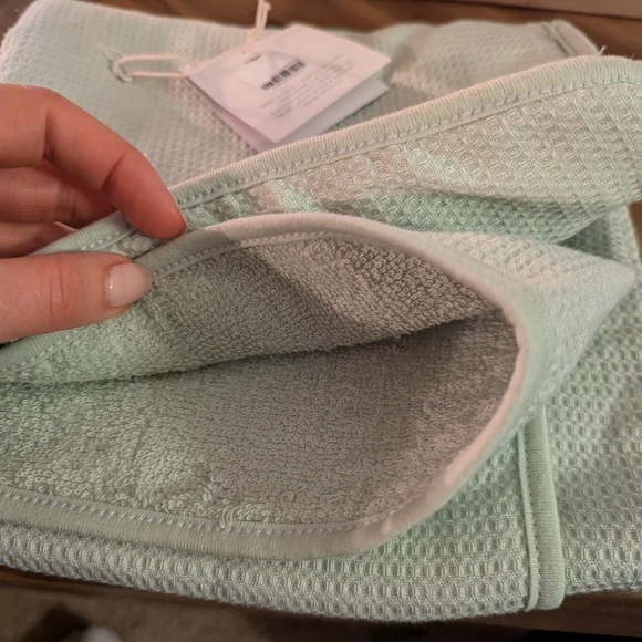 ❗SOLD❗Organic/ non-toxic 3 item baby - Picture 4 of 6